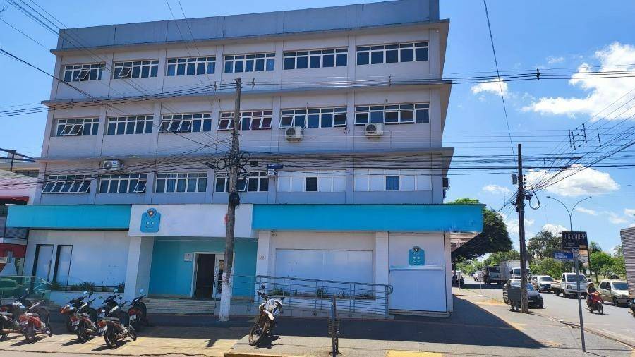 Apartamento em Ponta Porã, Centro, Rua Duque De Caxias, 377, MS. Área: 112m2