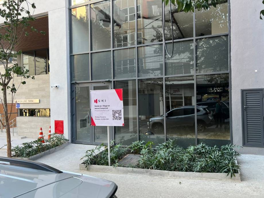 Loja em São Paulo, Jardim Paulista, Rua Pamplona, 1004, SP. Área: 300m2
