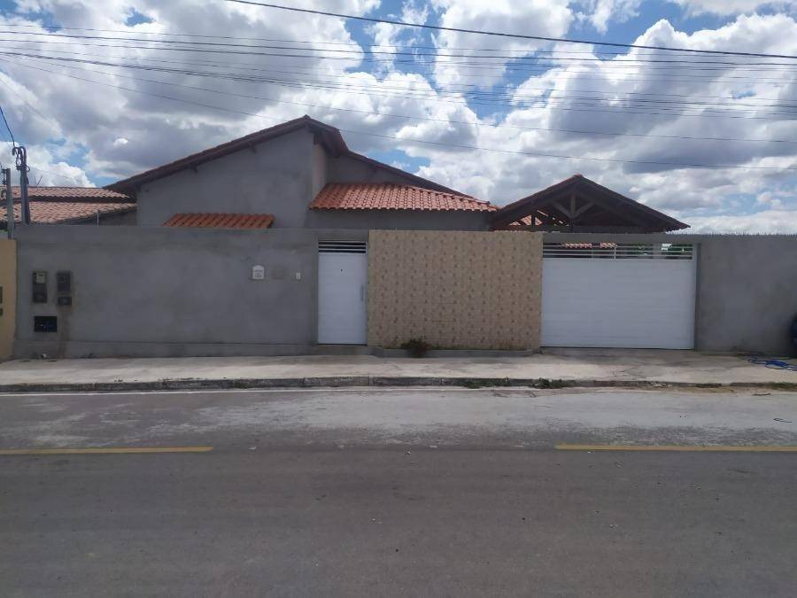 Casa em Paulo Afonso, Cleriston Andrade, Rua Olavo Bilac, 196, BA. Área: 0m2