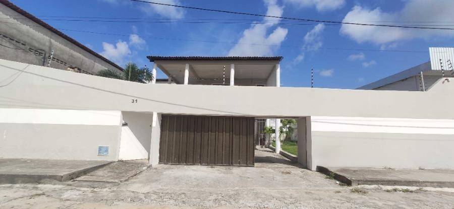 Casa em Fortaleza, Lagoa Redonda, Rua Adelino Serra, 31, CE. Área: 0m2