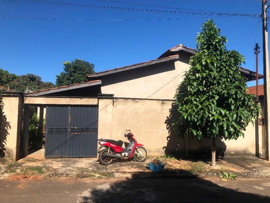 Casa em Palmeiras de Goiás, Vila Resio, Rua Paraná, S/N, GO. Área: 0m2 - imagem 0
