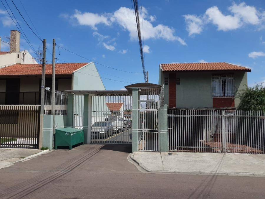 Casa em Curitiba, Hauer, Rua Alcino Guanabara, 2.251, PR. Área: 62m2