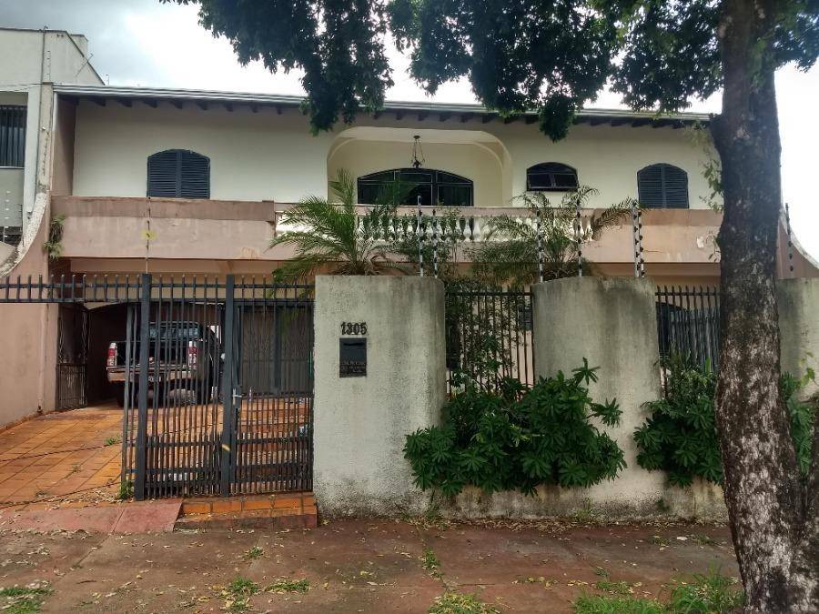 Casa em Londrina, Jardim Champagnat, Rua Deputado Nilson Ribas, 1305, PR. Área: 0m2