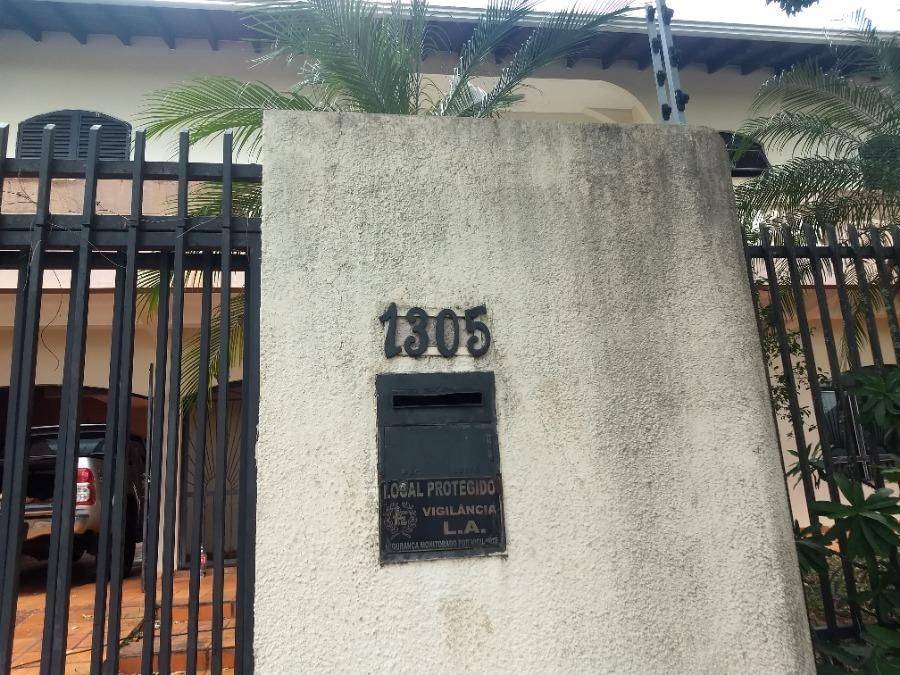 Casa em Londrina, Jardim Champagnat, Rua Deputado Nilson Ribas, 1305, PR. Área: 0m2 - imagem 0