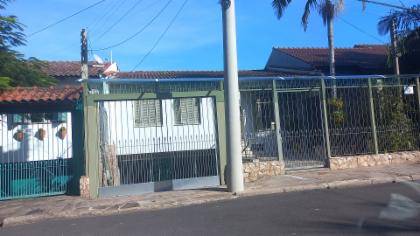 Casa em Porto Alegre, Jardim Itu Sabará, Rua Osmar Amaro De Freitas, 130, RS. Área: 0m2