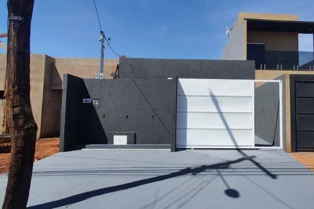 Casa em Santa Helena de Goiás, Brasil, Rua Antenor Pires De Oliveira, 623, GO. Área: 111m2