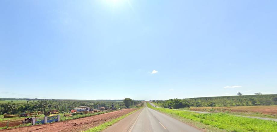 Fazenda em Rio Verde, Inexistente, A Margem Esquerda Br 060, 0, GO. Área: 1520m2 - imagem 0