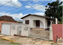 Casa em Cachoeira do Sul, Carvalho, Rua Gabriel Leon, 865, RS. Área: 0m2
