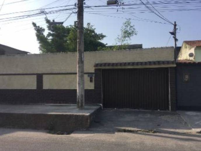Casa em São Gonçalo, Trindade, Avenida Cidade De Campos, 457, RJ. Área: 100m2