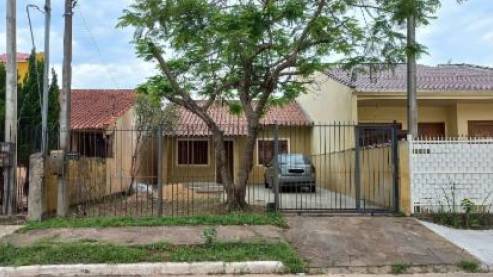 Casa em Canoas, Harmonia, Rua Jardim América, 53, RS. Área: 64m2