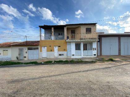 Casa em Irecê, Recanto Das Árvores, Rua Antônio Cardoso Dourado, 117, BA. Área: 0m2