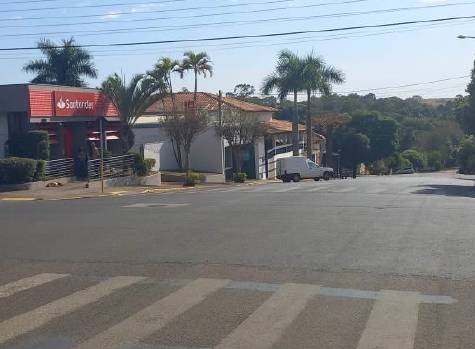 Ex-agência em Buritizal, Centro, Praça Expedicionário Eurípedes, 180, SP. Área: 0m2
