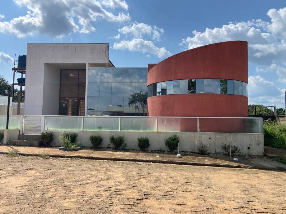 Casa na RUA B