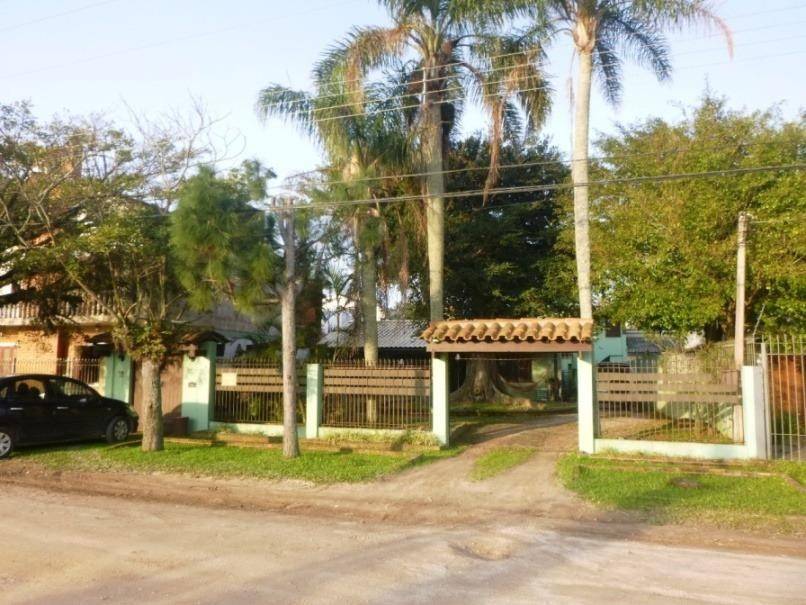 Casa em Pelotas, Laranjal, Rua Novo Hamburgo, 448, RS. Área: 167m2