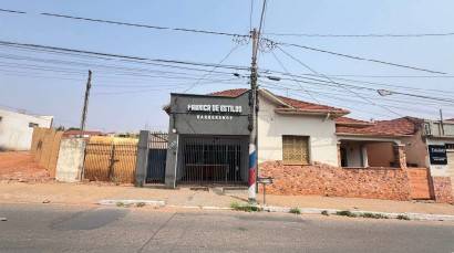 Casa em Barretos, Centro, Rua 22, 1348, SP. Área: 0m2