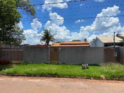 Casa em Sidrolândia, Centro, Rua São Paulo, 42, MS. Área: 0m2