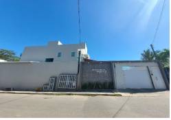 Casa em Lauro de Freitas, Recreio Ipitanga, Rua 15 De Janeiro, 475, BA. Área: 156m2