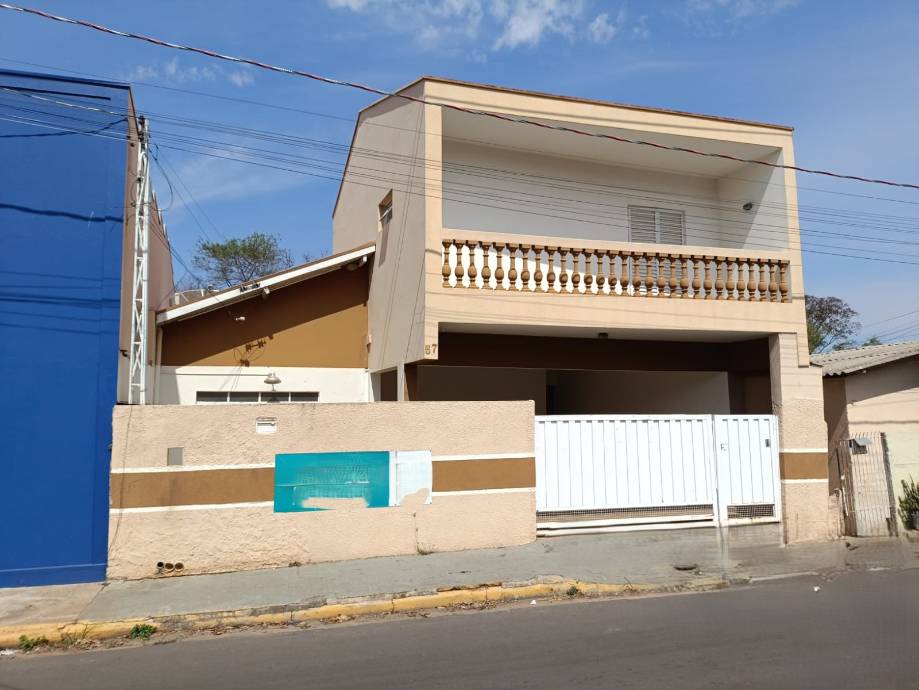 Casa em Tupã, Vila Bandeirantes, Rua Esperança, 57, SP. Área: 0m2