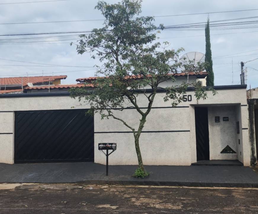 Casa em Uberlândia, Jardim Das Palmeiras, Rua Das Rolinhas, 50, MG. Área: 0m2