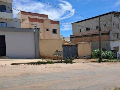 Apartamento em Conselheiro Lafaiete, Novo Horizonte, Rua Jose Hilario Da Costa, 300, MG. Área: 51m2 - imagem 0