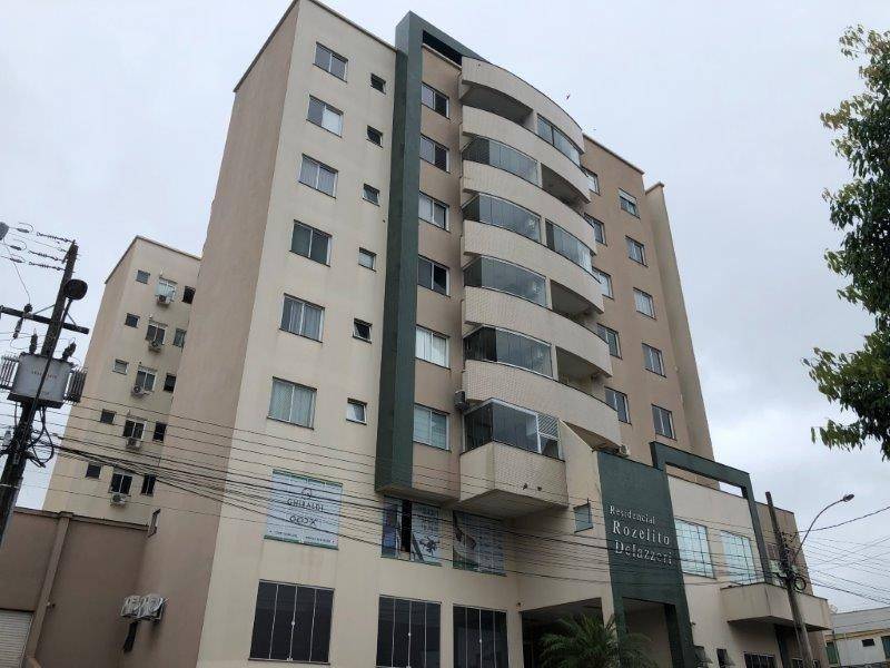Sala comercial em Realeza, Centro, Rua Arnaldo Busato, 3454, PR. Área: 76m2