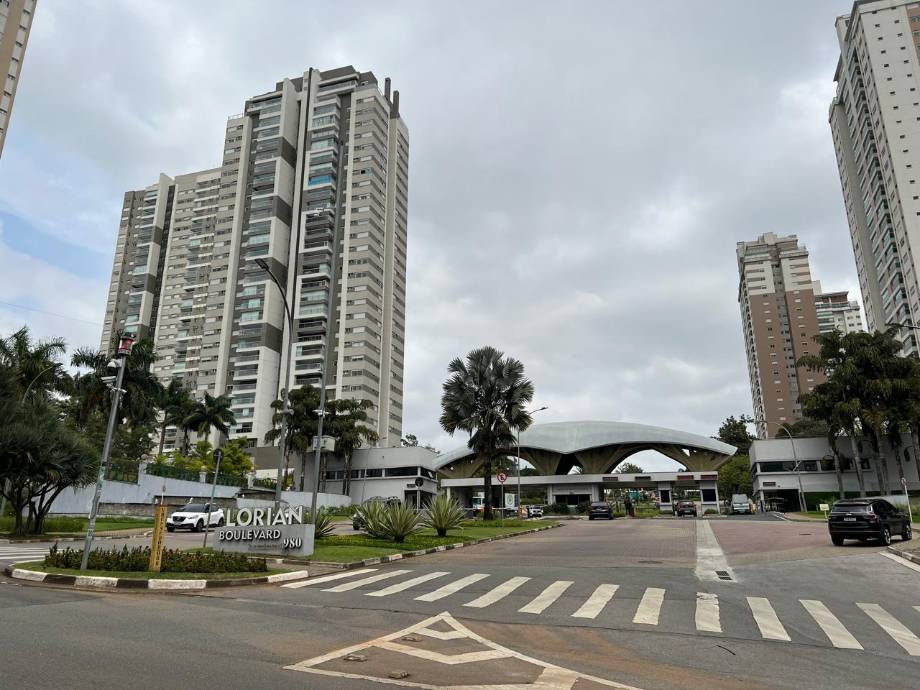 Apartamento em Osasco, Adalgisa, Alameda Paineira Vermelha, 980, SP. Área: 215m2