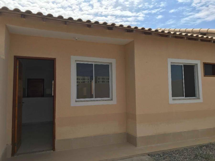 Casa em Belford Roxo, Sao Vicente, Rua Tenente Zilton Nascimento De Oliveira, 137, RJ. Área: 52m2