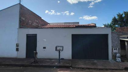 Casa em Ituiutaba, Lagoa Azul Ii, Rua José Fonseca, 268, MG. Área: 0m2