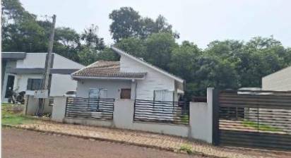 Casa em Dois Vizinhos, Jardim Concordia, Rua Hermenegildo José Tondo, 604, PR. Área: 70m2 - imagem 0