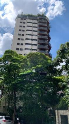 Apartamento em São Paulo, Vila Andrade, Rua Iubatinga, 397, SP. Área: 304m2