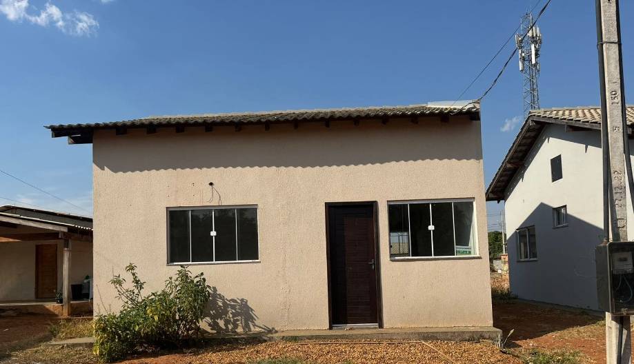 Casa em Sinop, Vila Mariana, Travessa B, S/N, MT. Área: 0m2