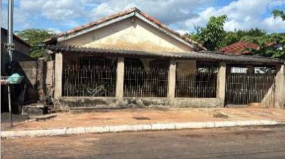 Casa em Caiapônia, Nova Caiapônia, Rua Major Evaristo De Barros, 40, GO. Área: 0m2