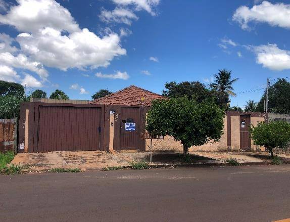 Casa em Campo Grande, Nova Campo Grande, Rua 57, 266, MS. Área: 0m2