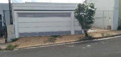 Casa em Marília, Alto Cafezal, Rua Bonfim, 1177, SP. Área: 249m2