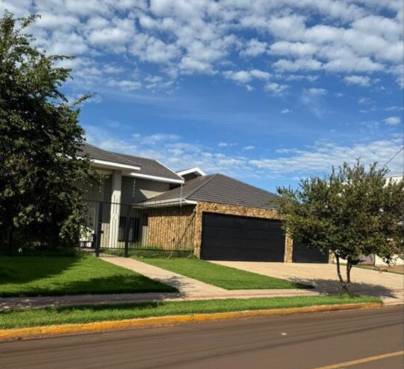 Casa em Dourados, Vila Planalto, Rua Joaquim Alves Taveira, 2716, MS. Área: 834m2 - imagem 0