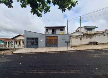 Casa em Botucatu, Conj. Habitacional Humberto, Rua Taquarituba, 51, SP. Área: 166m2