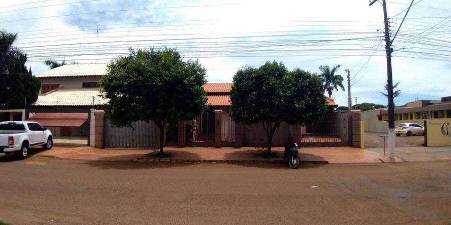 Casa em Dourados, Vila Planalto, Rua João Vicente Ferreira, 2245, MS. Área: 362m2 - imagem 0