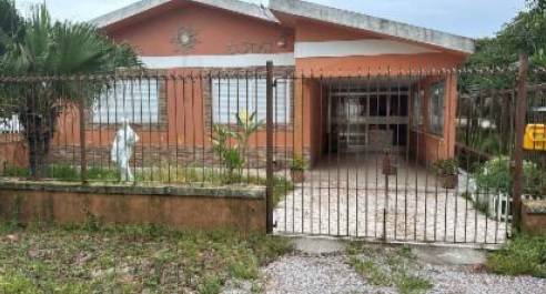 Casa em Pelotas, Laranjal, Rua Uruguaiana, 454, RS. Área: 194m2 - imagem 0