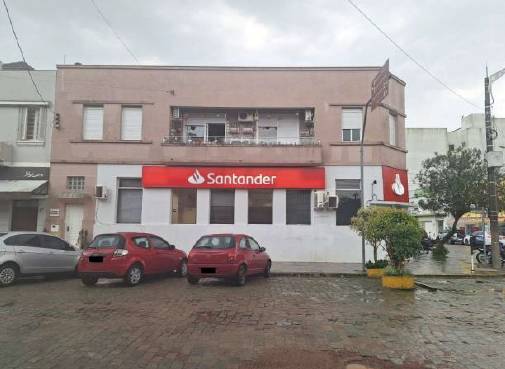 Ex-agência em São Lourenço do Sul, Centro, R Cel Alfredo Born, 223, RS. Área: 316m2