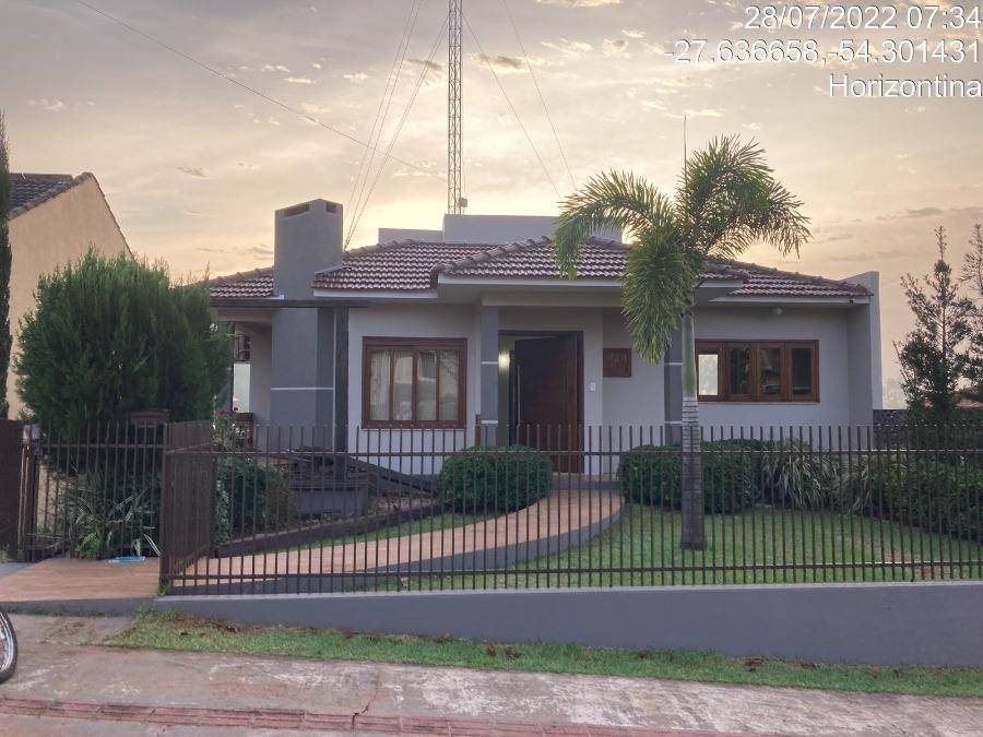 Casa em Horizontina, Alvorada, Rua Alvorada, 439, RS. Área: 185m2 - imagem 0