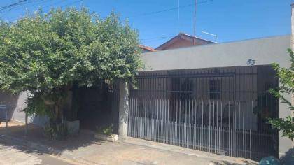 Casa em Penápolis, Jardim Esplanada, Rua Luiz Scudeller, 53, SP. Área: 157m2 - imagem 0