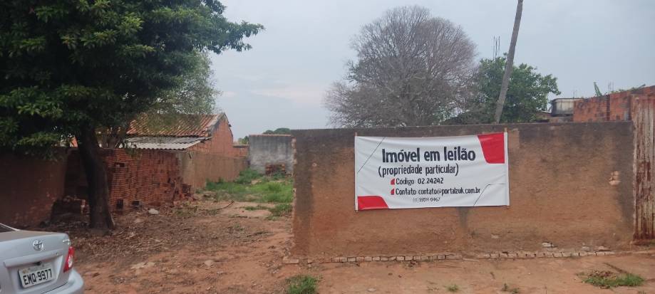 Lote em Presidente Venceslau, Vila Bandeirantes, Rua Ipora, 0, SP. Área: 0m2