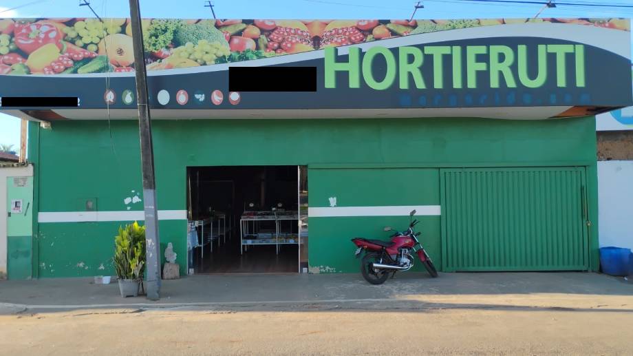 Loja em Rianápolis, Centro, Av Santa Efigenia, 1161, GO. Área: 450m2
