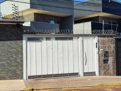 Casa em Campo Grande, Jockey Club, Rua Japão, 179, MS. Área: 91m2