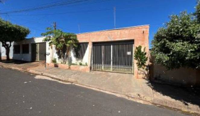 Casa em Ibitinga, Residencial Angelo Da Rosa, Rua Lucila Sant'Ana Guidi, 186, SP. Área: 0m2
