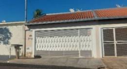 Casa em Fernandópolis, Jardim Araguaia, Rua Das Siriemas, 764, SP. Área: 0m2 - imagem 0