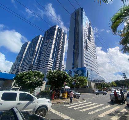 Apartamento em Salvador, Caminho Das Arvores, Avenida Tancredo Neves, 2227, BA. Área: 77m2