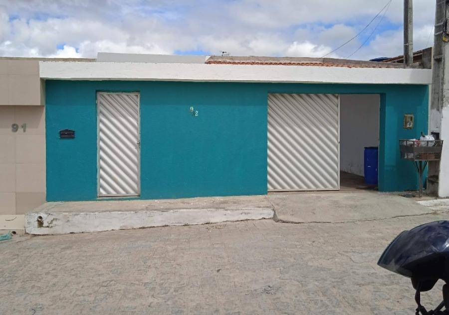 Casa em Belo Jardim, Morada Nobre, Rua Antonio Candido Monteiro, 44, PE. Área: 0m2