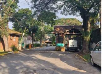 Casa em Cotia, Granja Vianna, Rua Anésio Martins De Siqueira, 140, SP. Área: 256m2