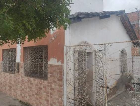Casa em Itaberaba, Independente, Rua Manoel Andrade Sampaio, 298, BA. Área: 0m2